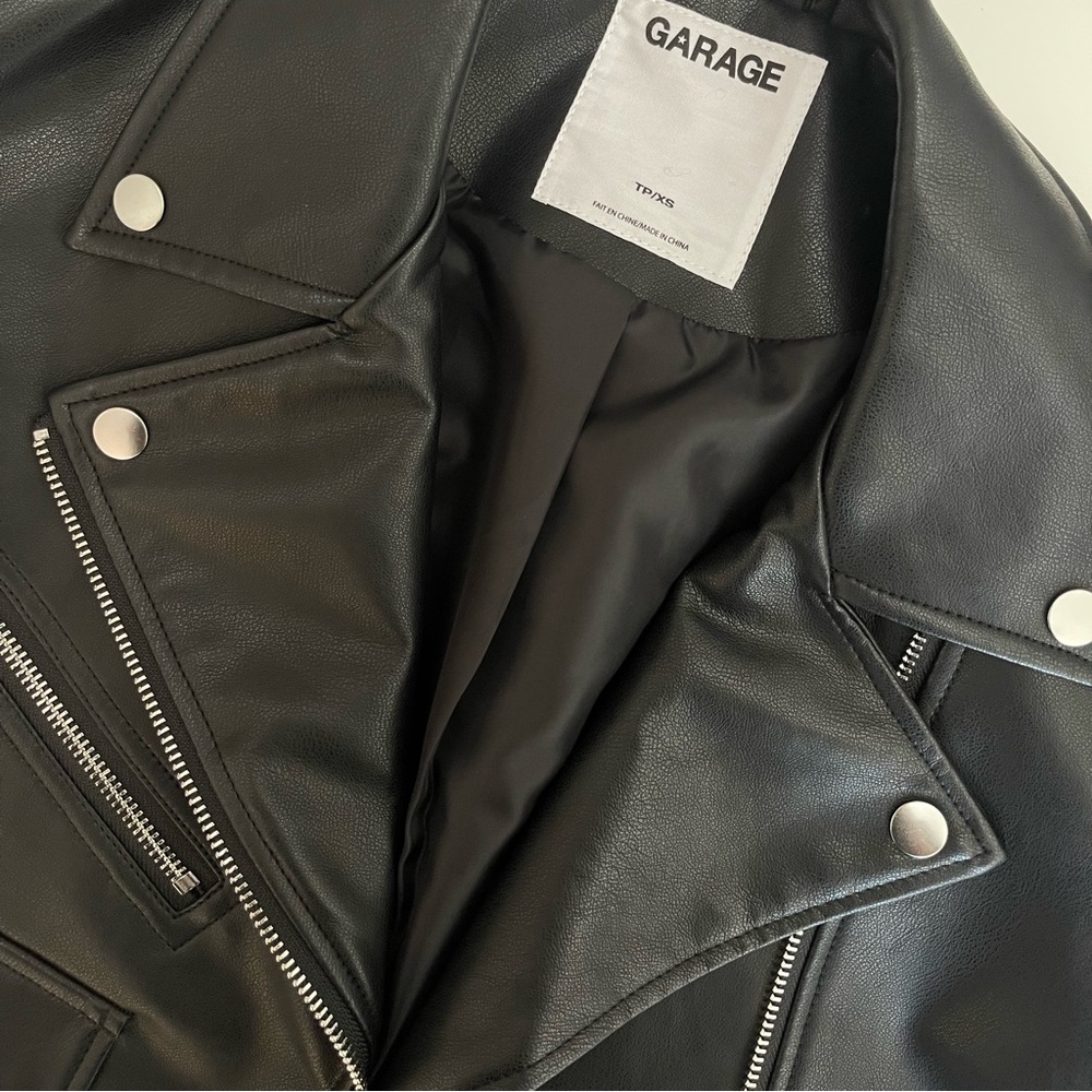GARAGE Crop Leather Jacket
